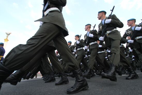 Dress rehearsal for Victory Day parade in Kiev
