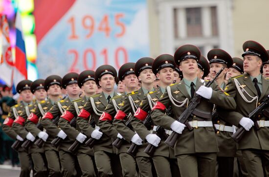 Final rehearsal of Victory Parade on St Petersburg's main square