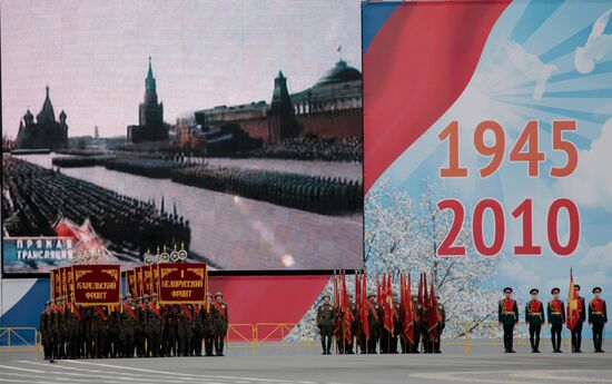 Final rehearsal of Victory Parade on Dvortsovaya Ploshchad