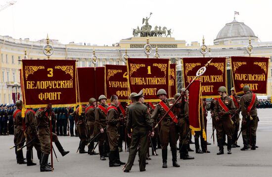 Final rehearsal of Victory Parade on Dvortsovaya Ploshchad