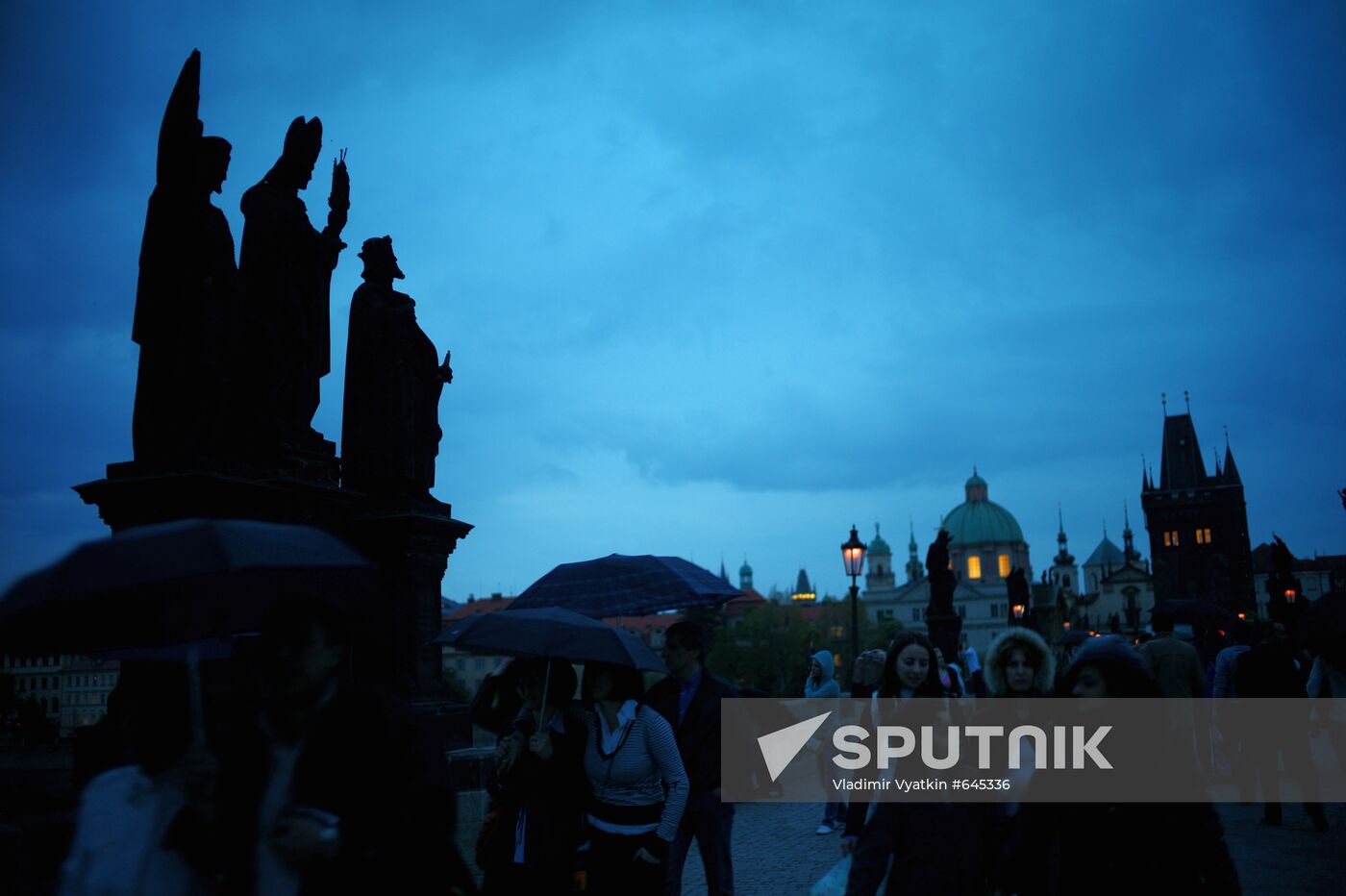 Tourists on the Charles Bridge (Karluv Most)