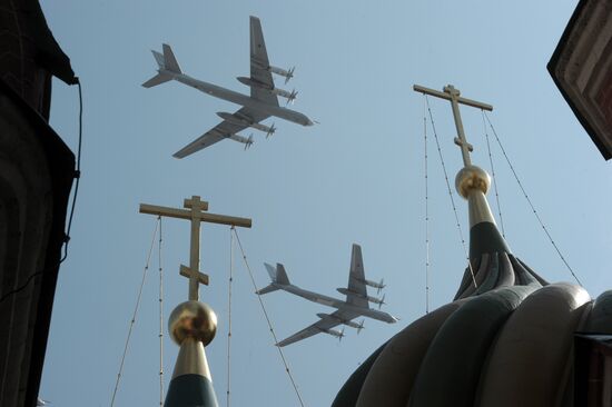 Tu-95