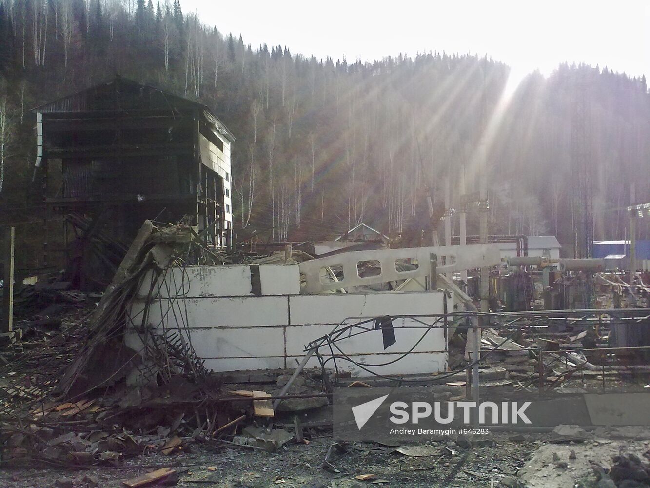 Blasts hit Raspadskaya coal mine in Kemerovo Region