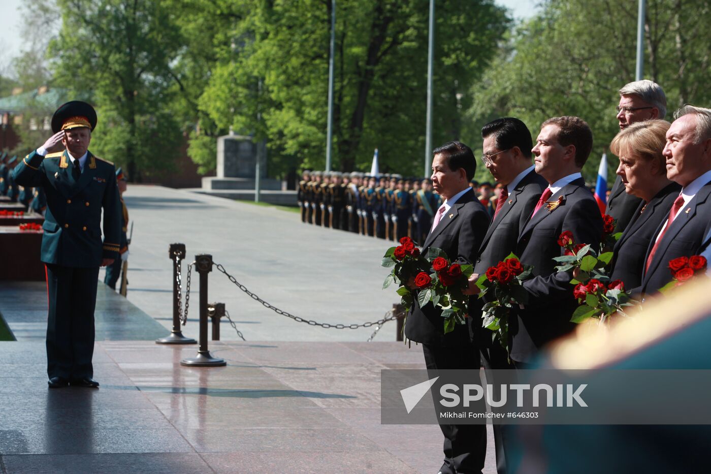 Laying flowers to Tomb of Unknown Soldier