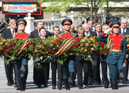 Dignitaries at 65th VE Day anniversary events