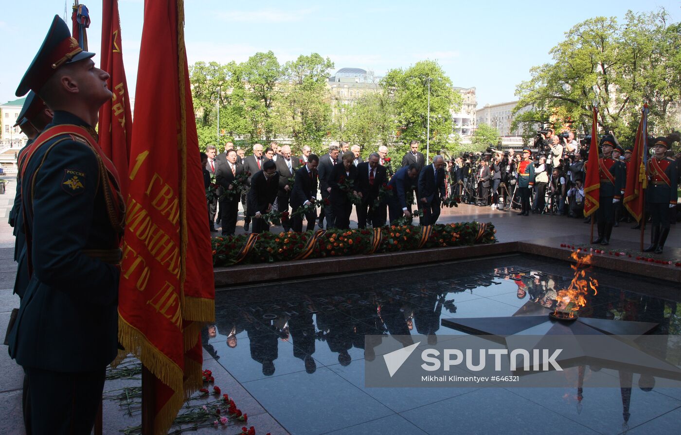 Dignitaries at 65th VE Day anniversary events