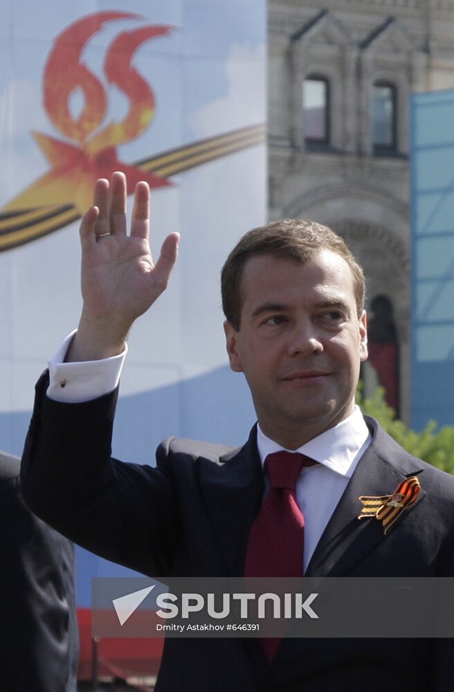 Dignitaries at 65th VE Day anniversary events