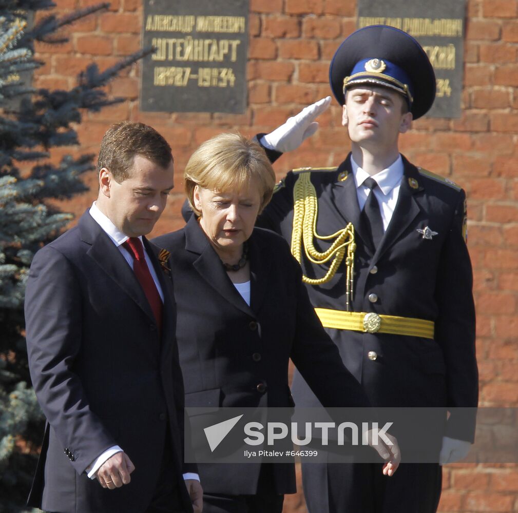 Dmitry Medvedev, Angela Merkel