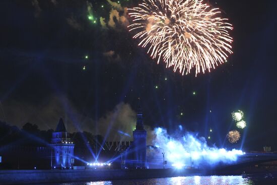 Fireworks on Victory Day in Moscow
