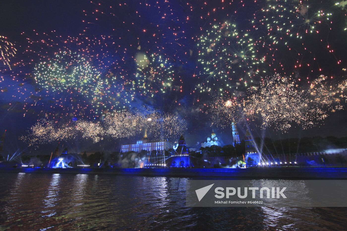 Fireworks on Victory Day in Moscow