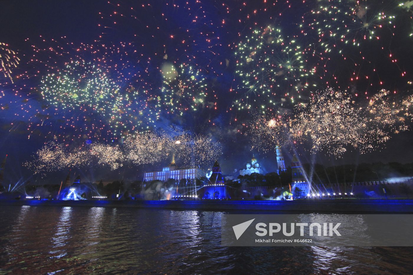 Fireworks on Victory Day in Moscow