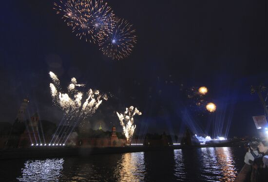 Fireworks on Victory Day in Moscow