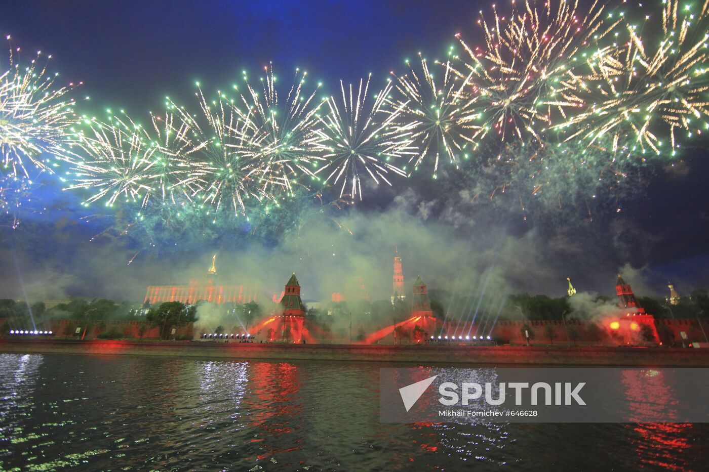 Fireworks on Victory Day in Moscow
