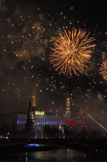 Fireworks on Victory Day in Moscow