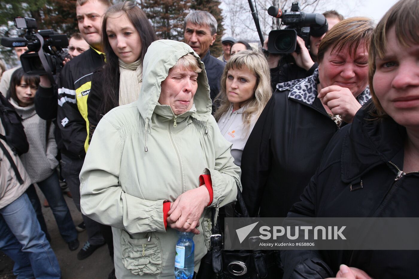 Relatives of miners at the Raspadskaya coal mine