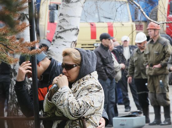 Relatives of miners at the Raspadskaya coal mine