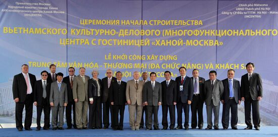 Yury Luzhkov, Nguyen Minh Triet