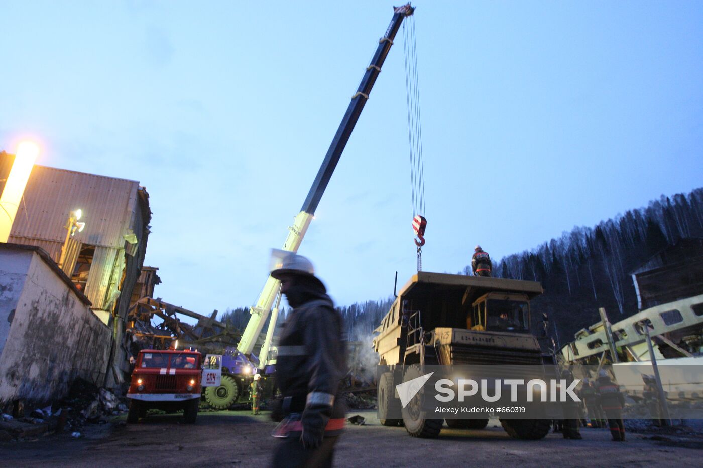 Repair and restoration works at Raspadskaya coal mine