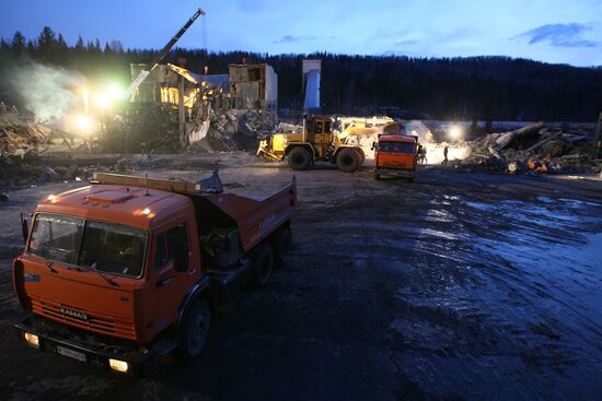 Repair and restoration works at Raspadskaya coal mine