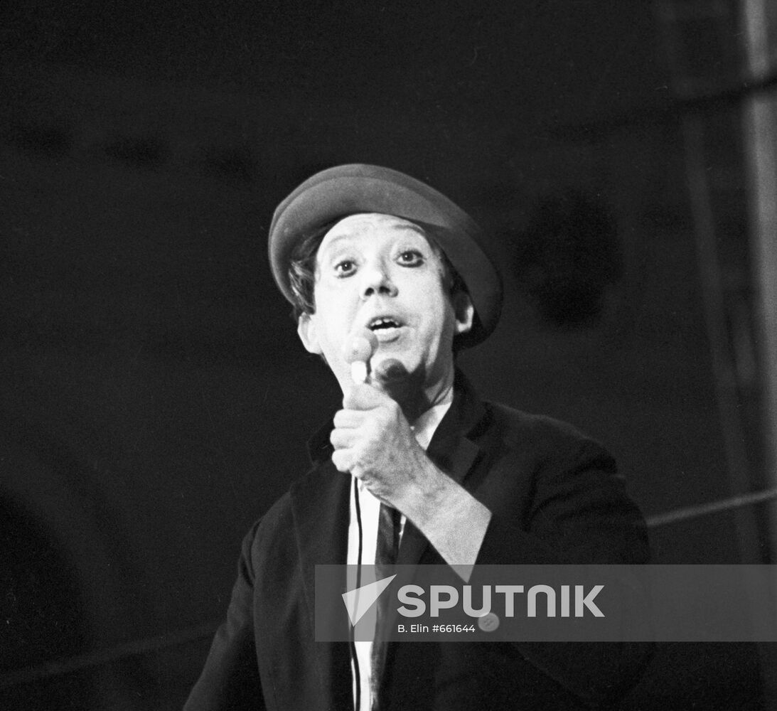 Circus artist Yury Nikulin