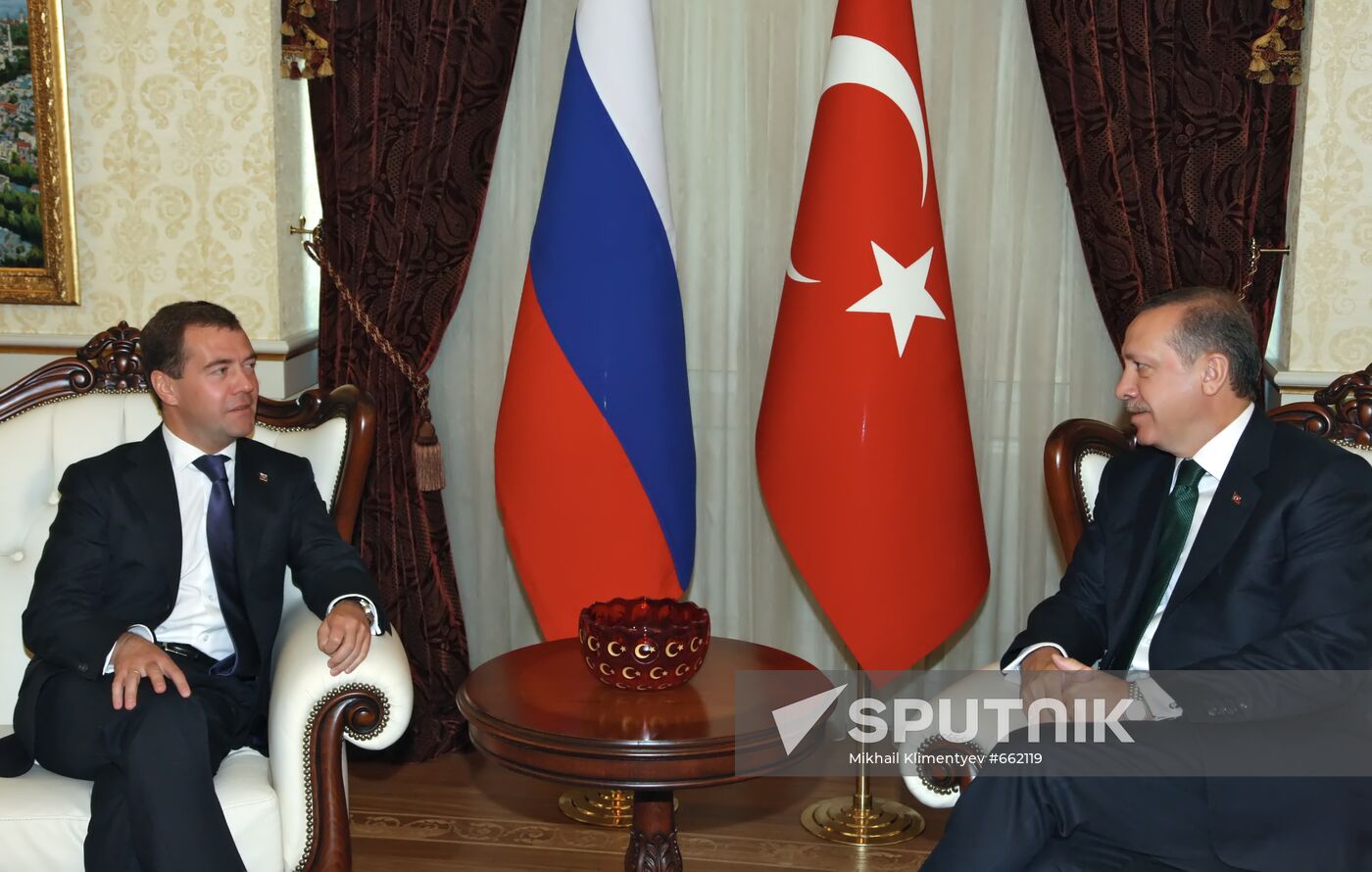 Dmitry Medvedev's official visit to Turkey: Day 2