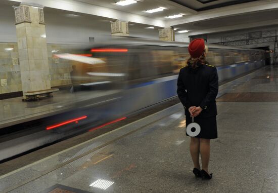 Moscow Metro's worker at Partizanskaya station