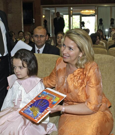 Svetlana Medvedeva visits Ankara