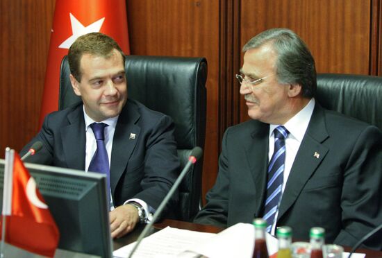 Dmitry Medvedev's official visit to Turkey: Day 2