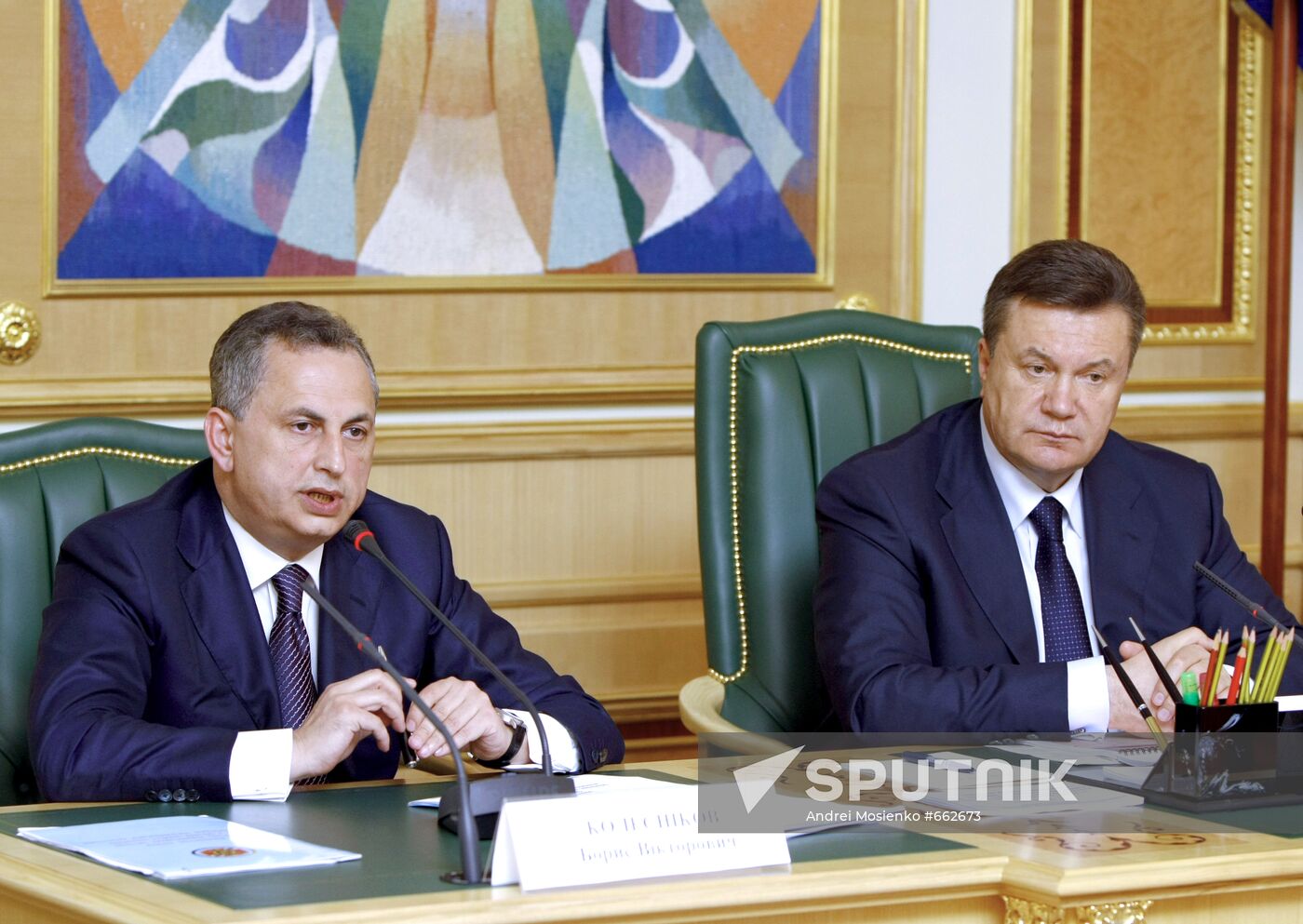 Viktor Yanukovych holds meeting of Euro 2012 committee