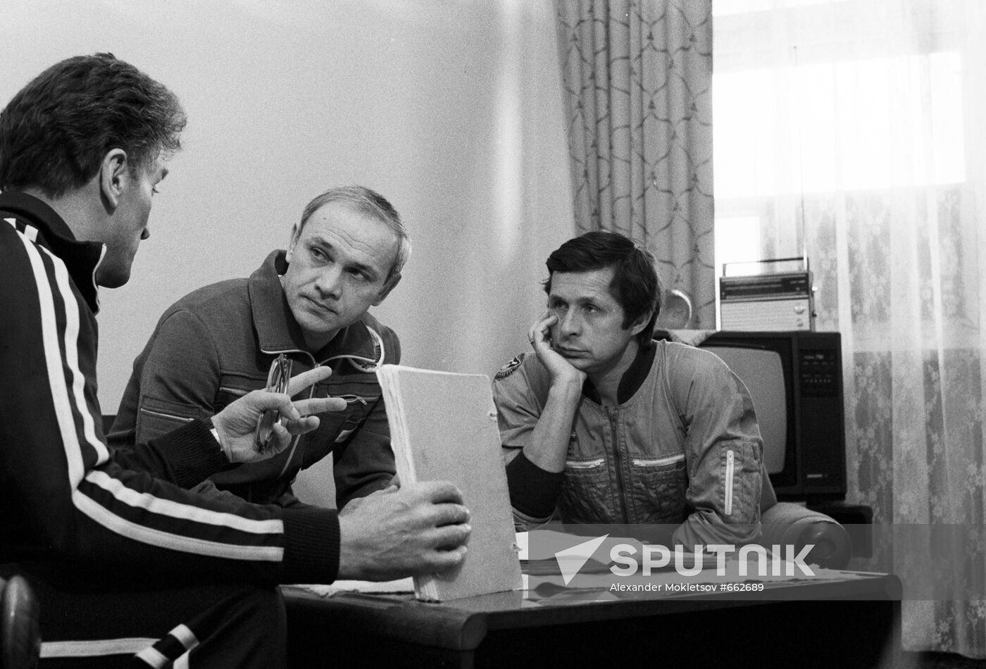 Pilot-cosmonauts Vladimir Dzhanibekov and Viktor Savinykh