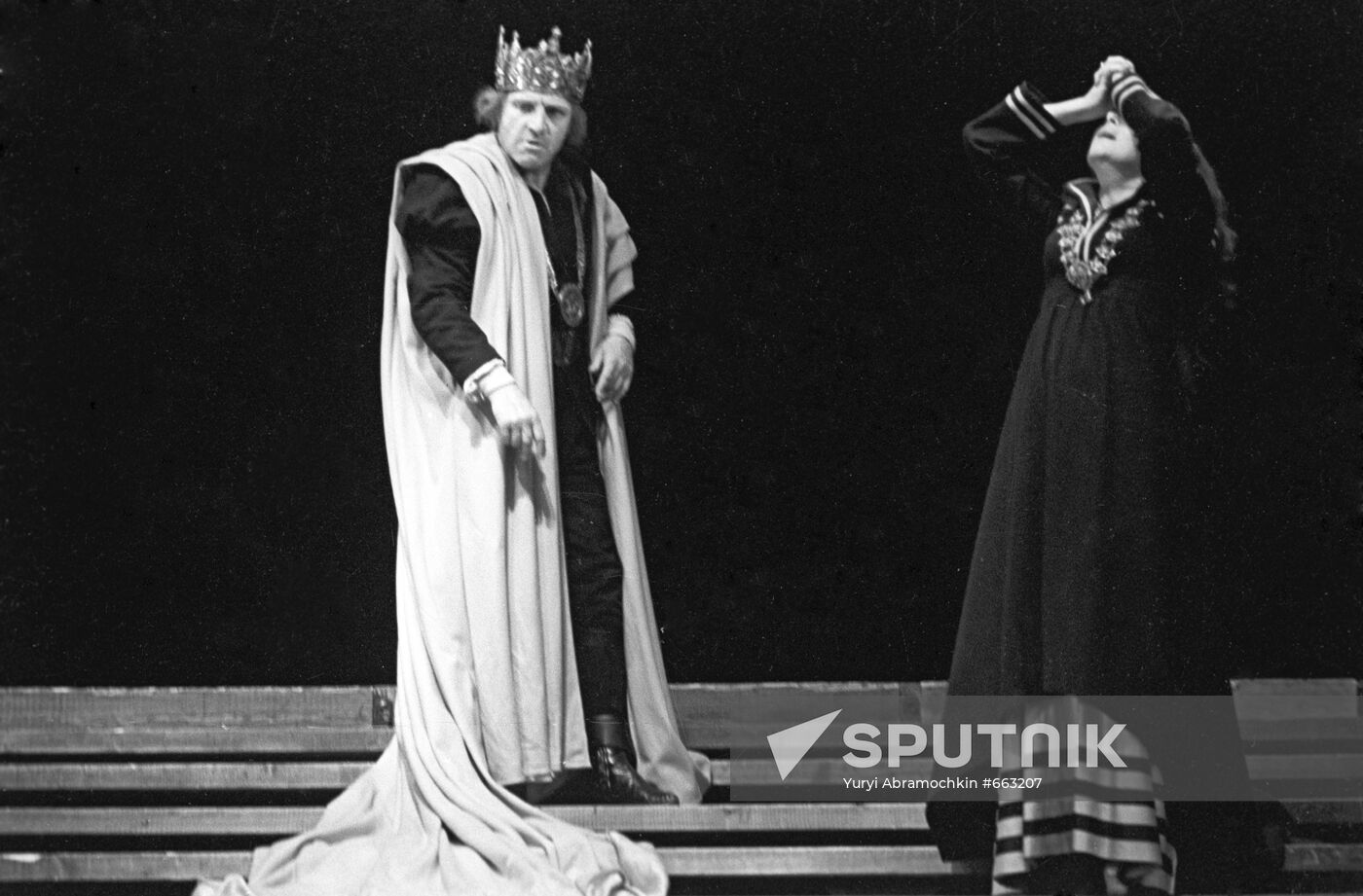 Mikhail Ulyanov and Alla Parfanyak