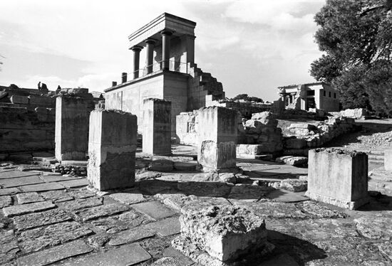 On the territory of Knossos Palace