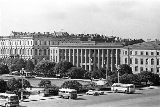 Building at Saint Isaac's Square