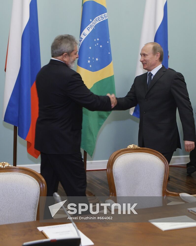Vladimir Putin meets with Luiz Inacio Lula da Silva