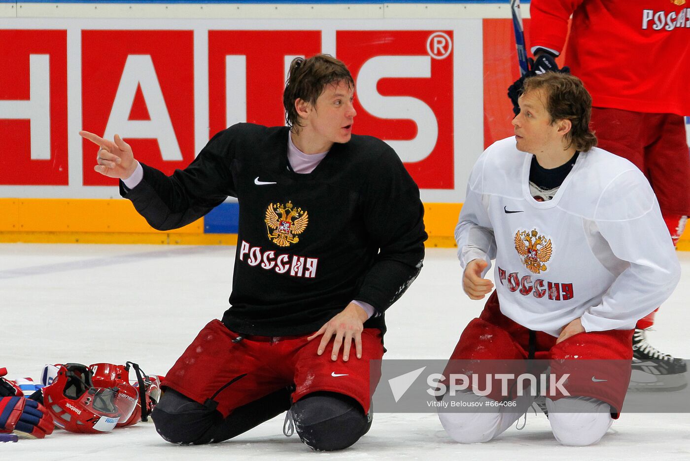 Alexander Syomin, Maxim Afinogenov