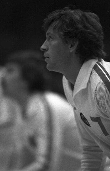 Volleyball player Oleg Moliboga