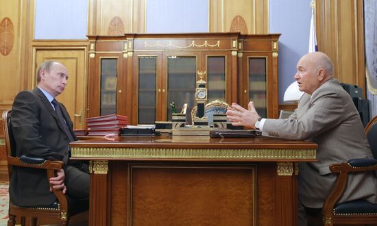 Vladimir Putin meets with Yury Luzhkov