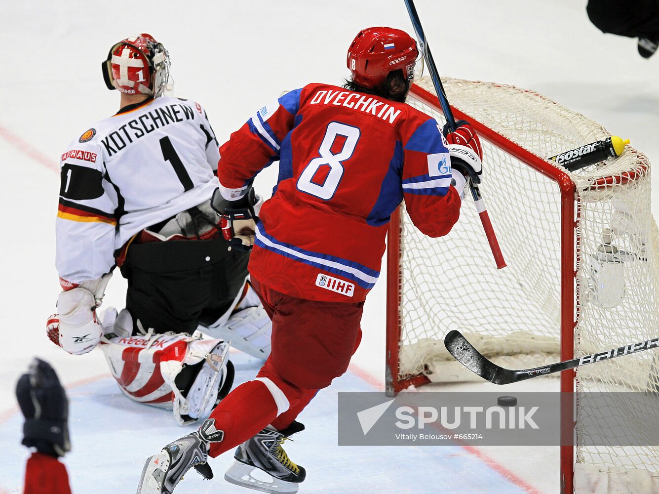 2010 Ice Hockey World Championship: Russia vs. Germany