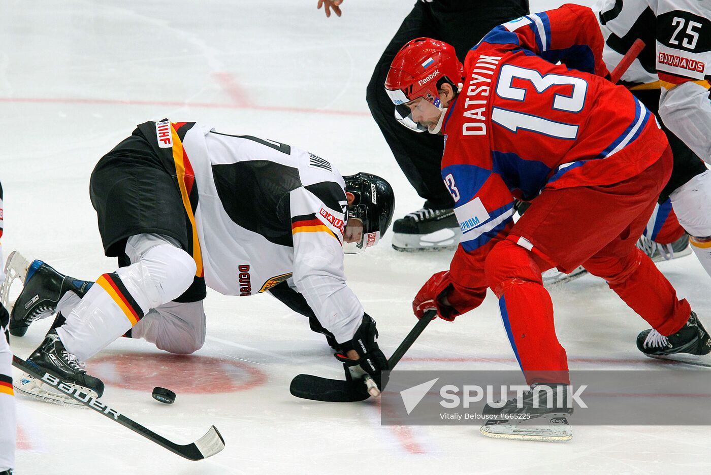 2010 Ice Hockey World Championship: Russia vs. Germany