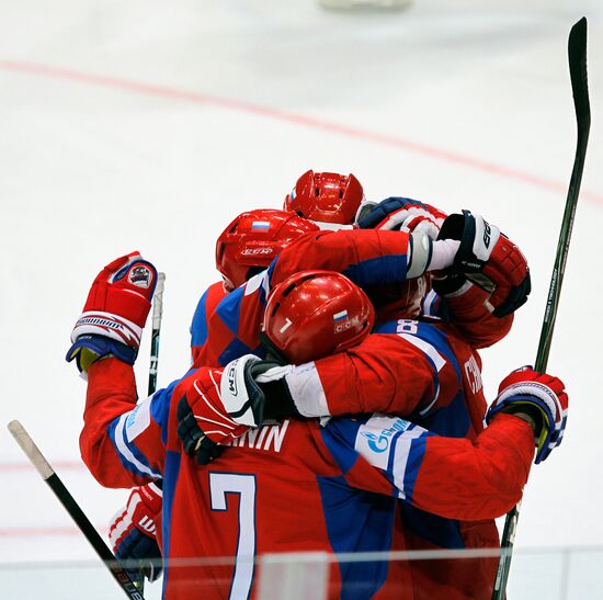 2010 Ice Hockey World Championship: Russia vs. Germany