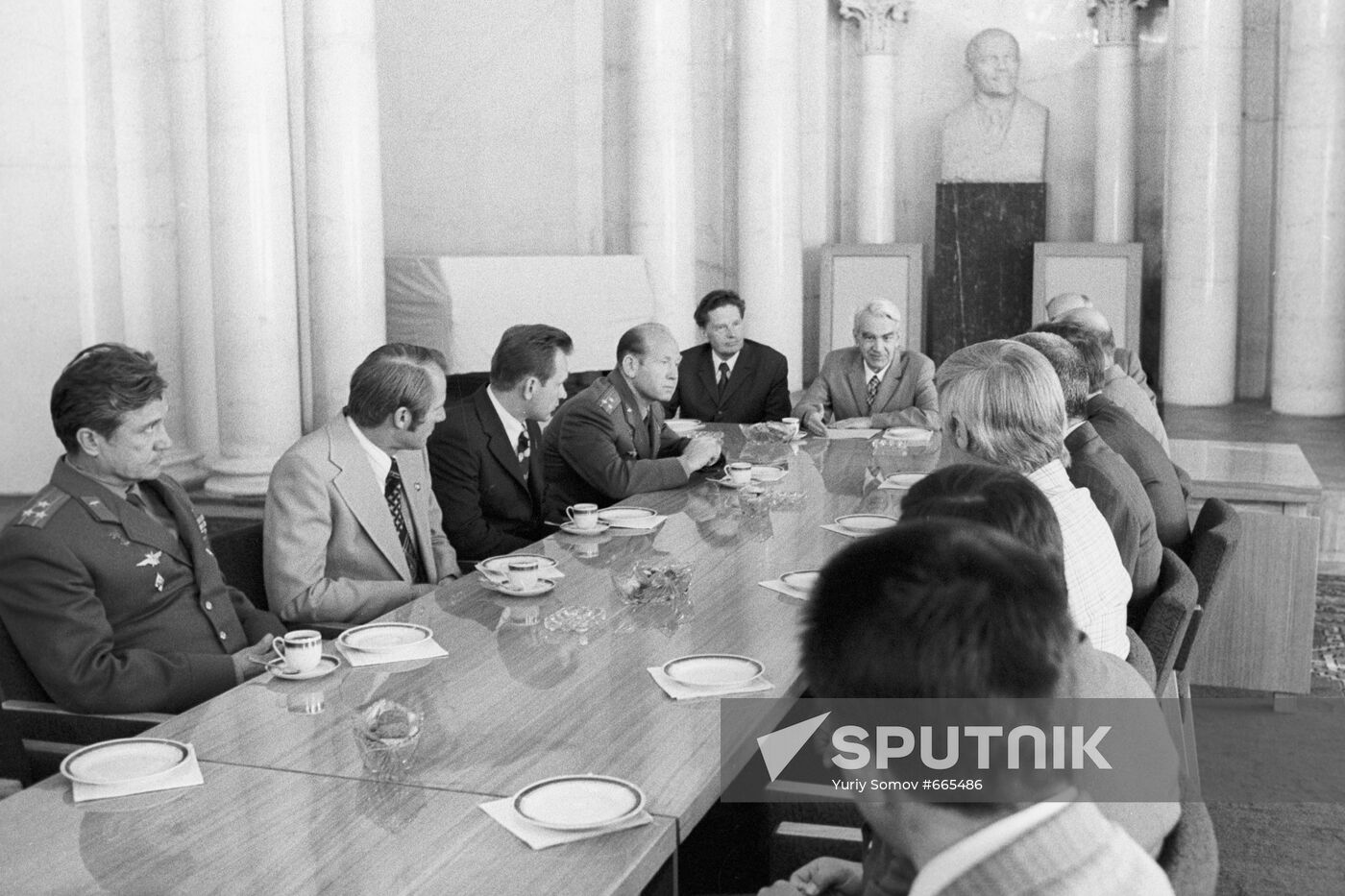 Meeting of Soviet and American cosmonauts