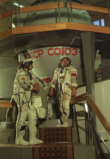 The USSR pilot-cosmonauts Vladimir Solovyov and Leonid Kizim