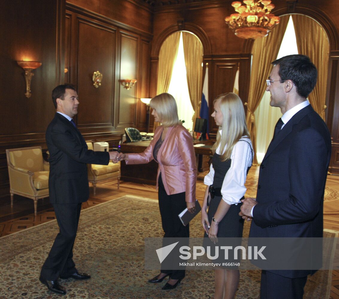 Dmitry Medvedev gives interview to Ukrainian journalists