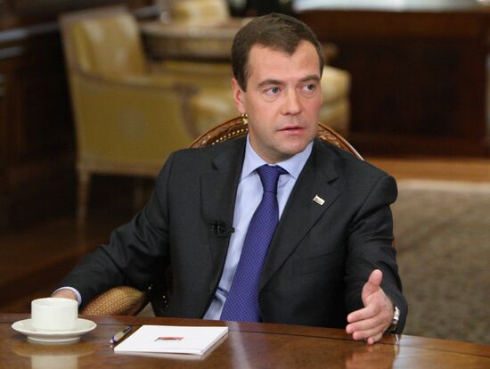 Dmitry Medvedev gives interview to Ukrainian journalists