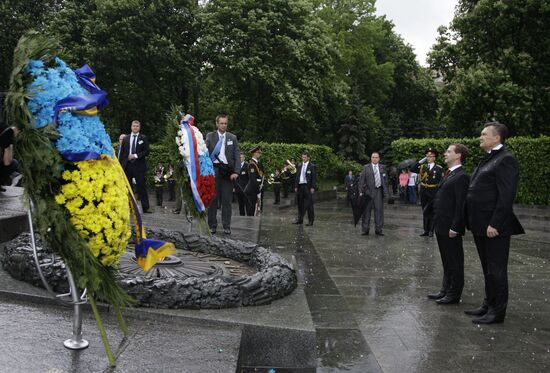 Dmitry Medvedev visits Ukraine