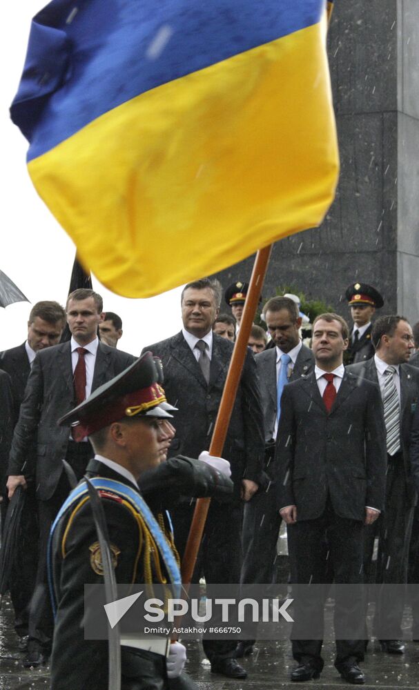 Dmitry Medvedev visits Ukraine