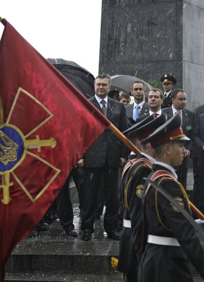Dmitry Medvedev visits Ukraine