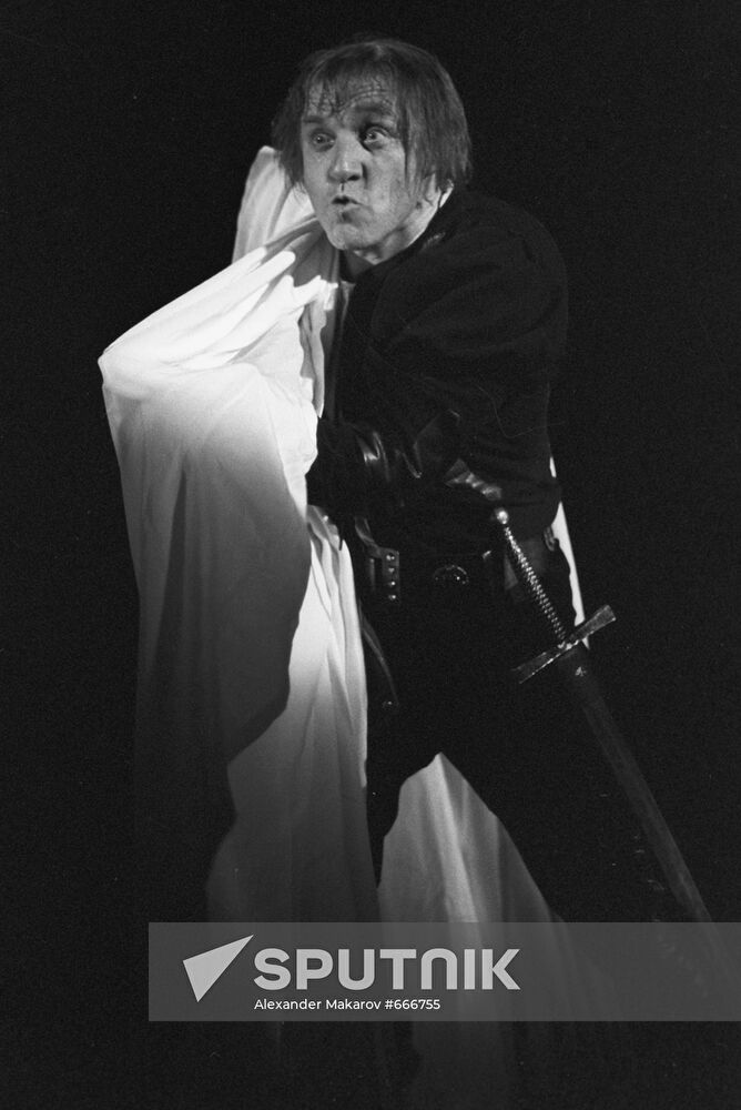 People's Artist of USSR Mikhail Ulyanov as Richard III