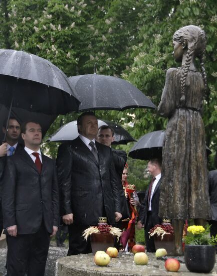 Dmitry Medvedev visits Ukraine