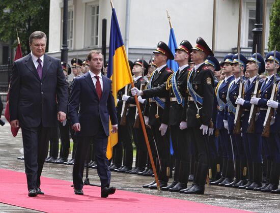 Dmitry Medvedev visits Ukraine